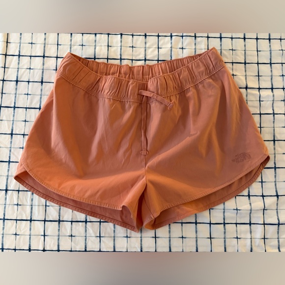 The North Face Women's Athletic Shorts - Picture 6 of 9